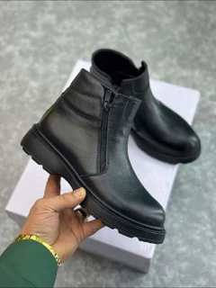 نیم بوت زنانه  الیزابت ولوریا تمام چرم