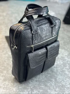 کیف اداری ایستاده مارلون ولوریا مدل مارال چرم